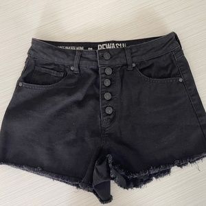 Super High Rise Women’s Black Shorts Size 9 EUC